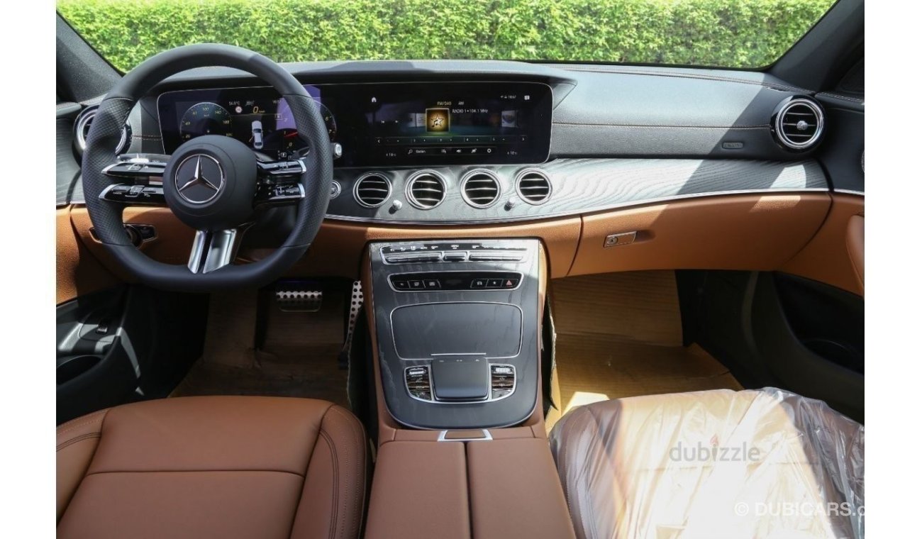 Mercedes-Benz E300 Premium AMG/2021/GCC/DEALER WARRANTY. Local registration + 5%
