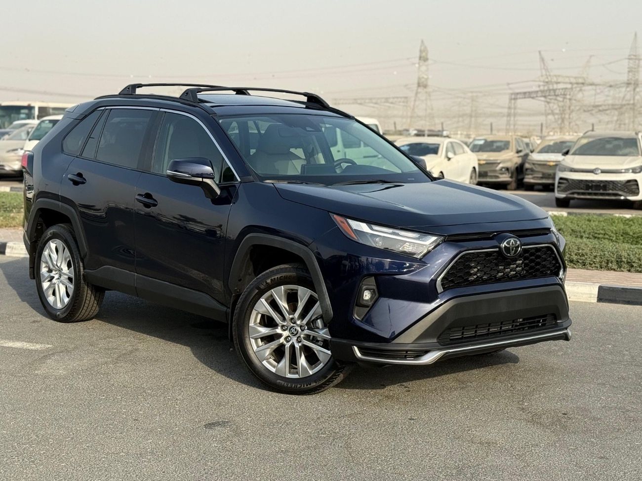 Toyota RAV4 XLE Premium 2.5 Full Option 2025