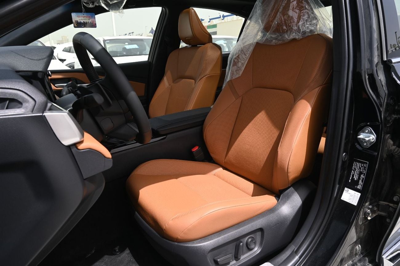 تويوتا كامري Toyota Camry Lumiere 2.5L Hybrid GCC, Model 2026, Color Black
