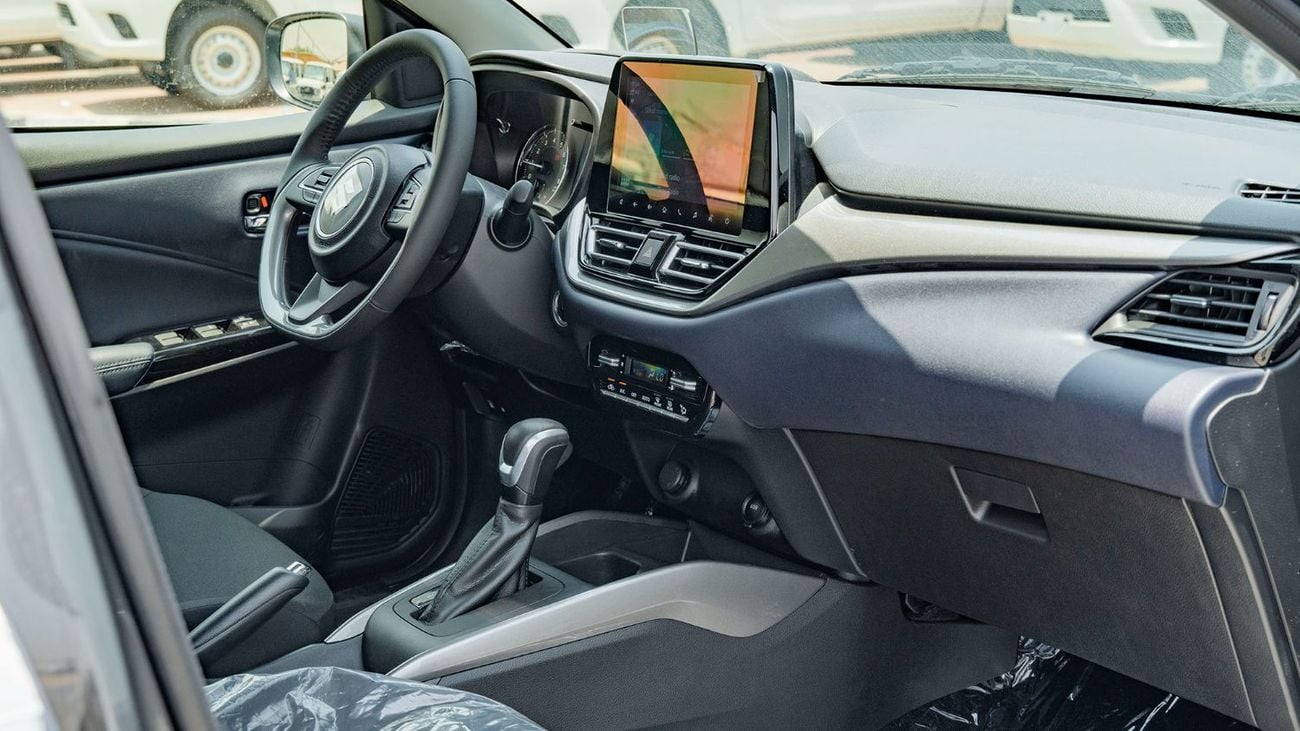 سوزوكي بالينو 2026 Suzuki Baleno 1.5L petrol At Full option (Grey)