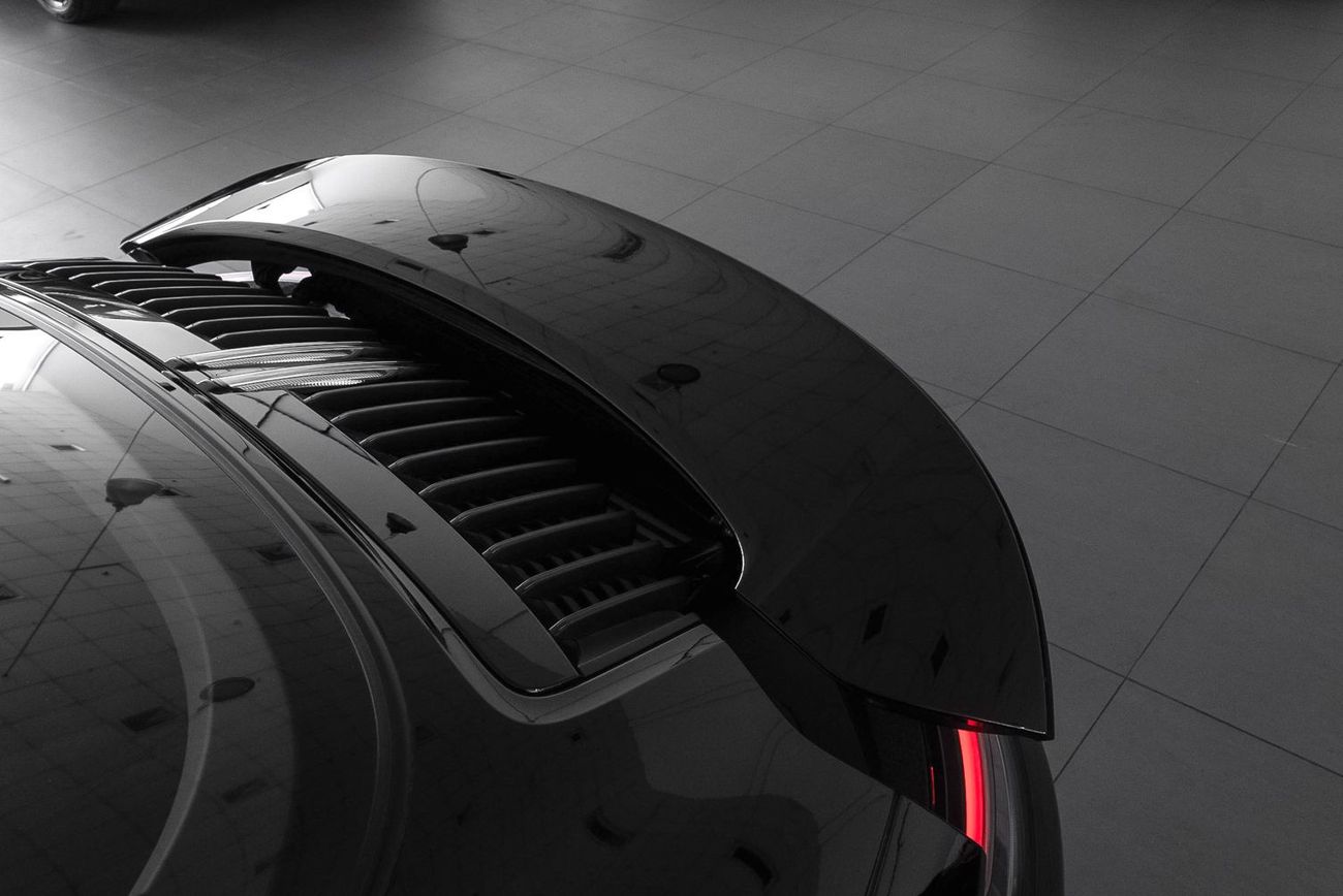 Porsche 911 Targa 4GTS 3.0L (450 HP)