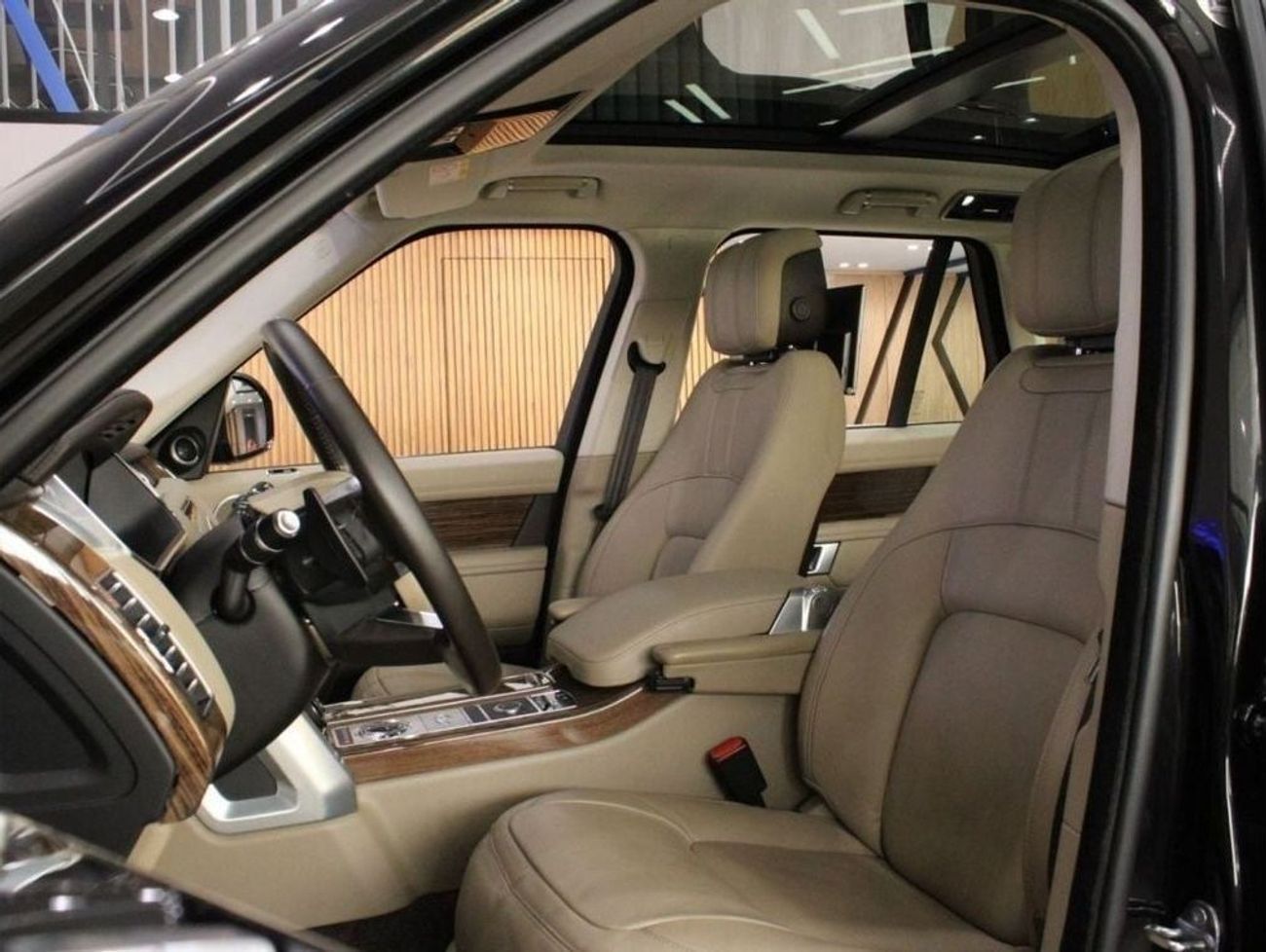 لاند روفر رينج روفر HSE 3.0L (380 HP)