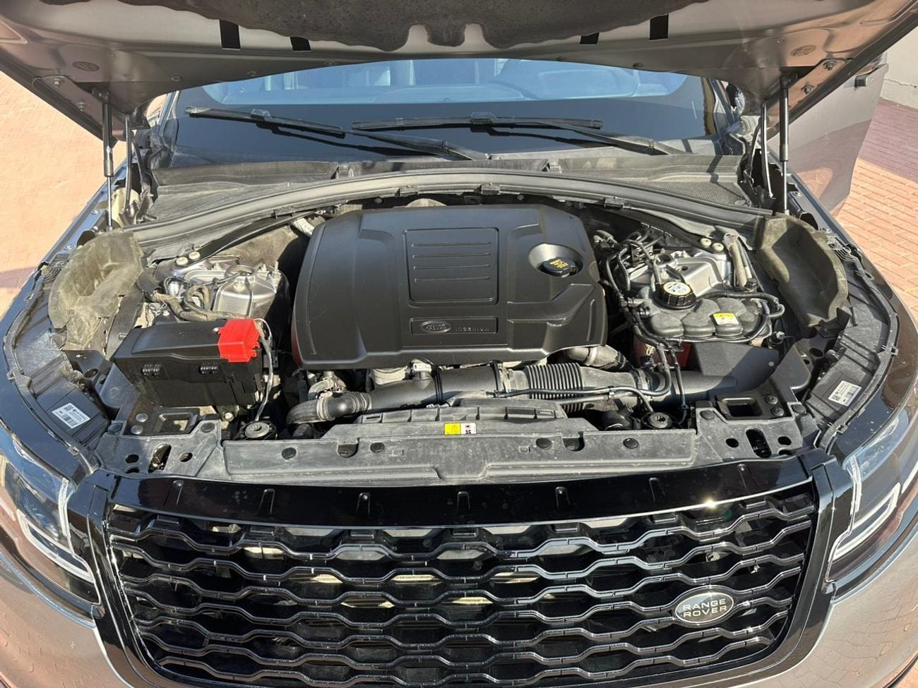 Land Rover Range Rover Velar P250 R-Dynamic HSE 2.0L