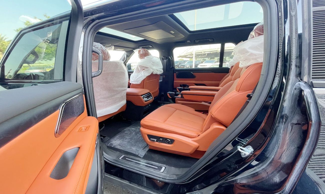 روكس 01 All-Round 7-Seater Long-Range Edition