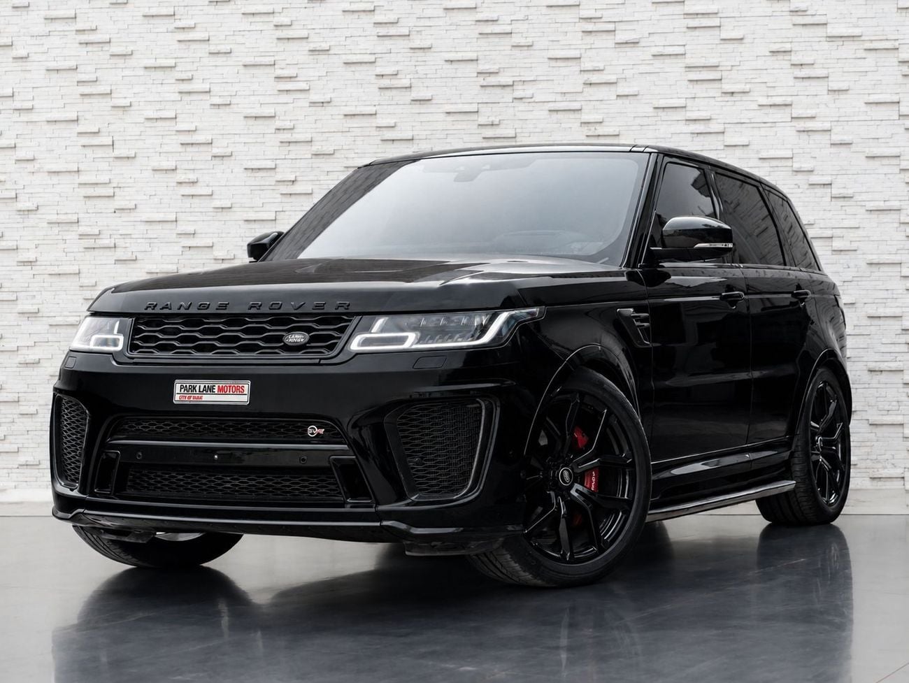 Land Rover Range Rover Sport SVR — фото 1