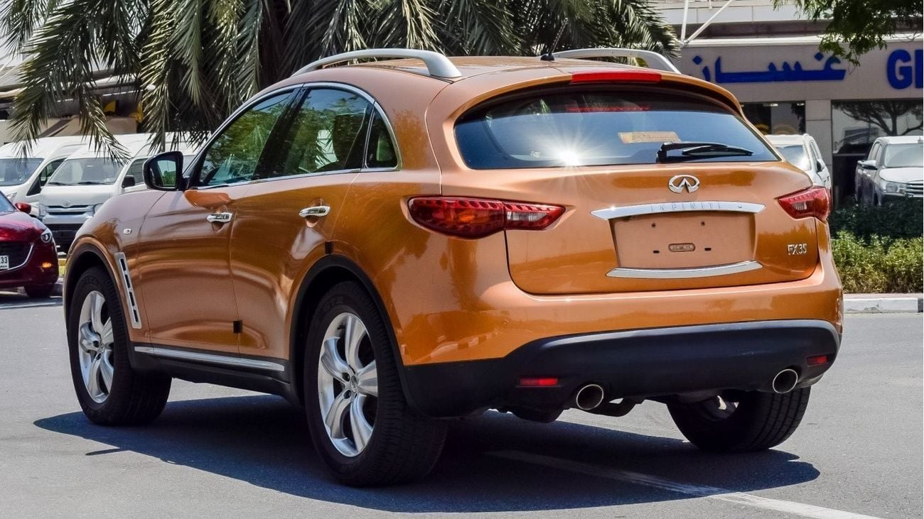 Infiniti FX35