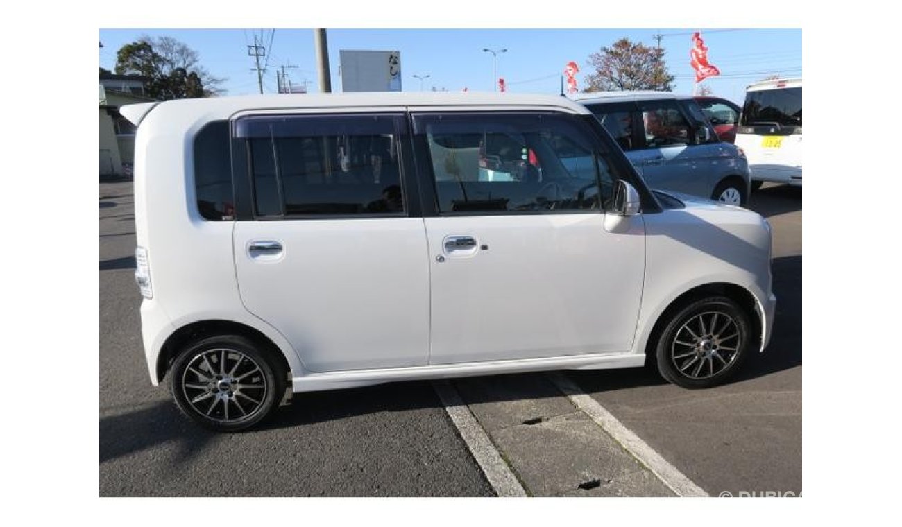 Daihatsu Move L575S