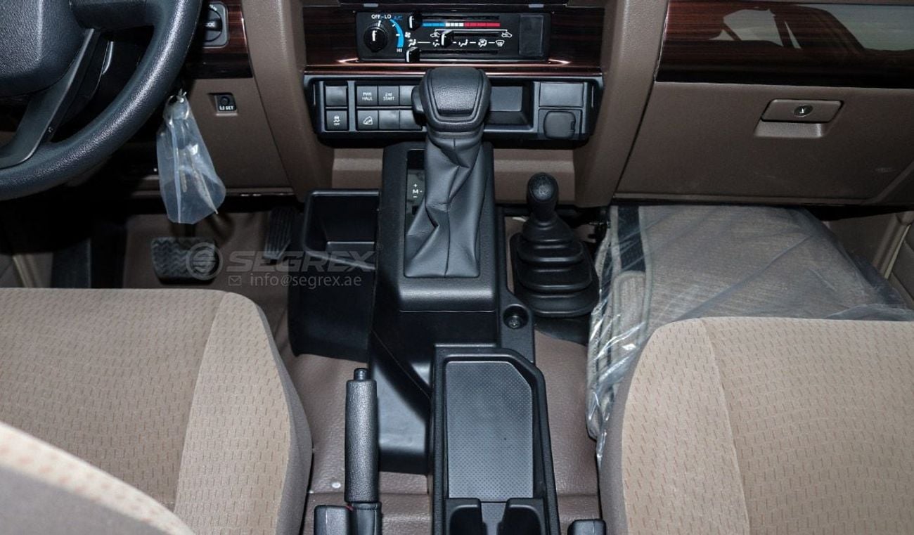 تويوتا لاند كروزر بيك آب 2025 Model Toyota Land Cruiser Pick Up, LC79 Double Cabin, 4.0L Petrol 4WD 6A/T