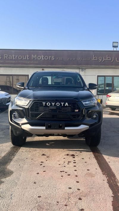 تويوتا هيلوكس Toyota Hilux GR Sport 4.0L