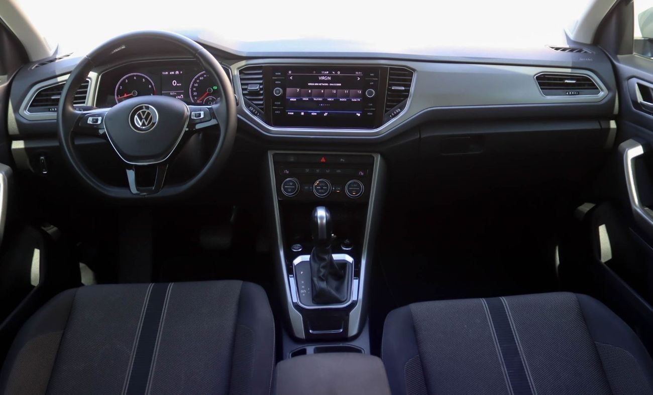 Volkswagen T ROC Life 1.4L Volkswagen T-Roc 2021 GCC, without accidents, in excellent condition 837 PM