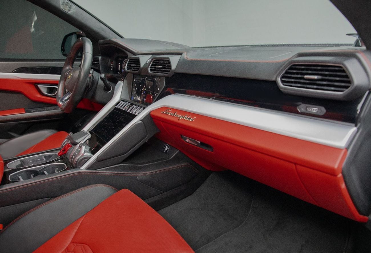 Lamborghini Urus STD