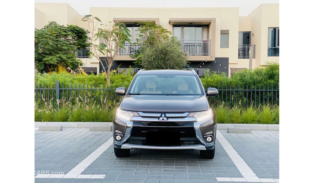 Mitsubishi Outlander Outlander 2016 || GCC || 0% D.P || Low Mileage || 7 seater