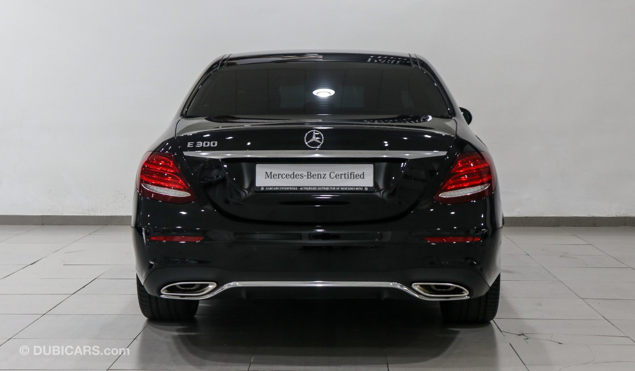 Mercedes-Benz E300 SALOON VSB 28625