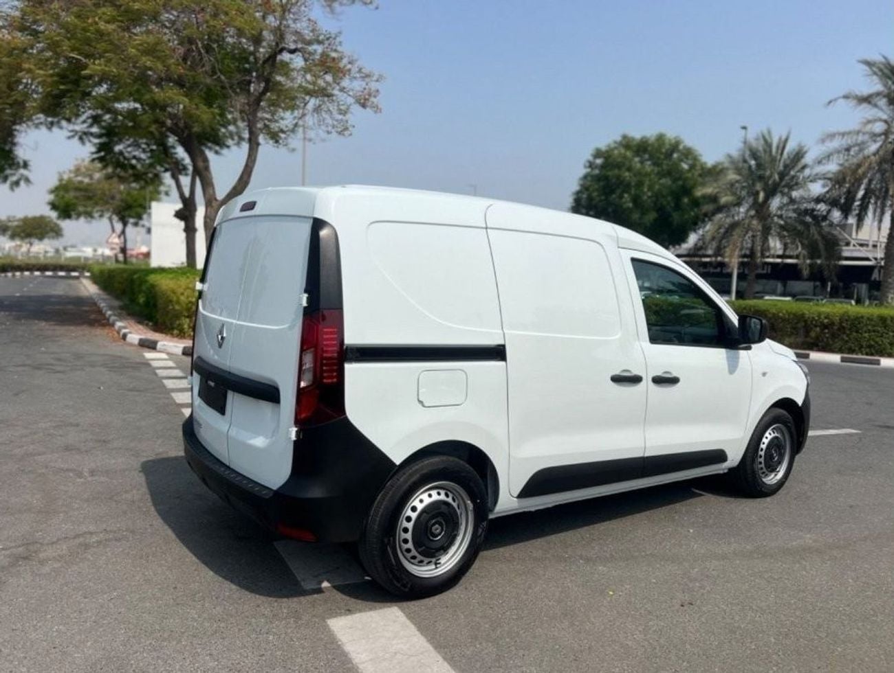 رينو إكسبرس DCI Renault express 1.6L