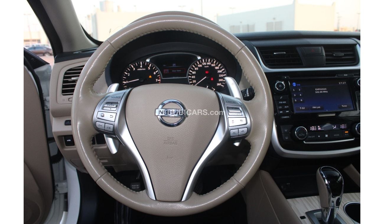 نيسان ألتيما نيسان التيما 2018 خليجي فل أوبشن 6 سليندر رقم 1 بدون صبغ بدون حوادث نظيفه جدا من الداخل والخارج