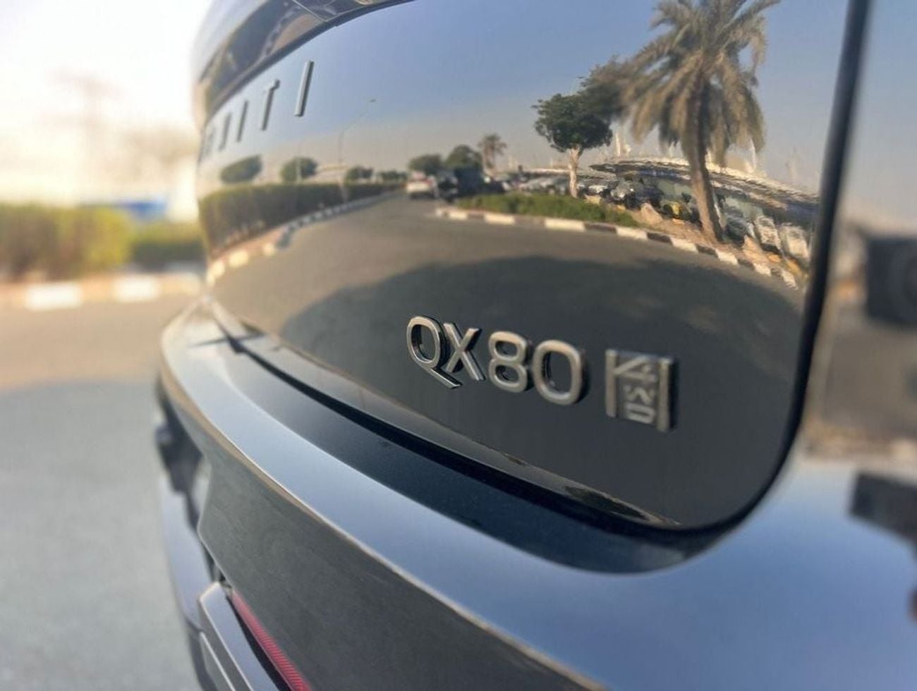 Infiniti QX80 AUTOGRAPH BENCH CHAIRS 3.5L