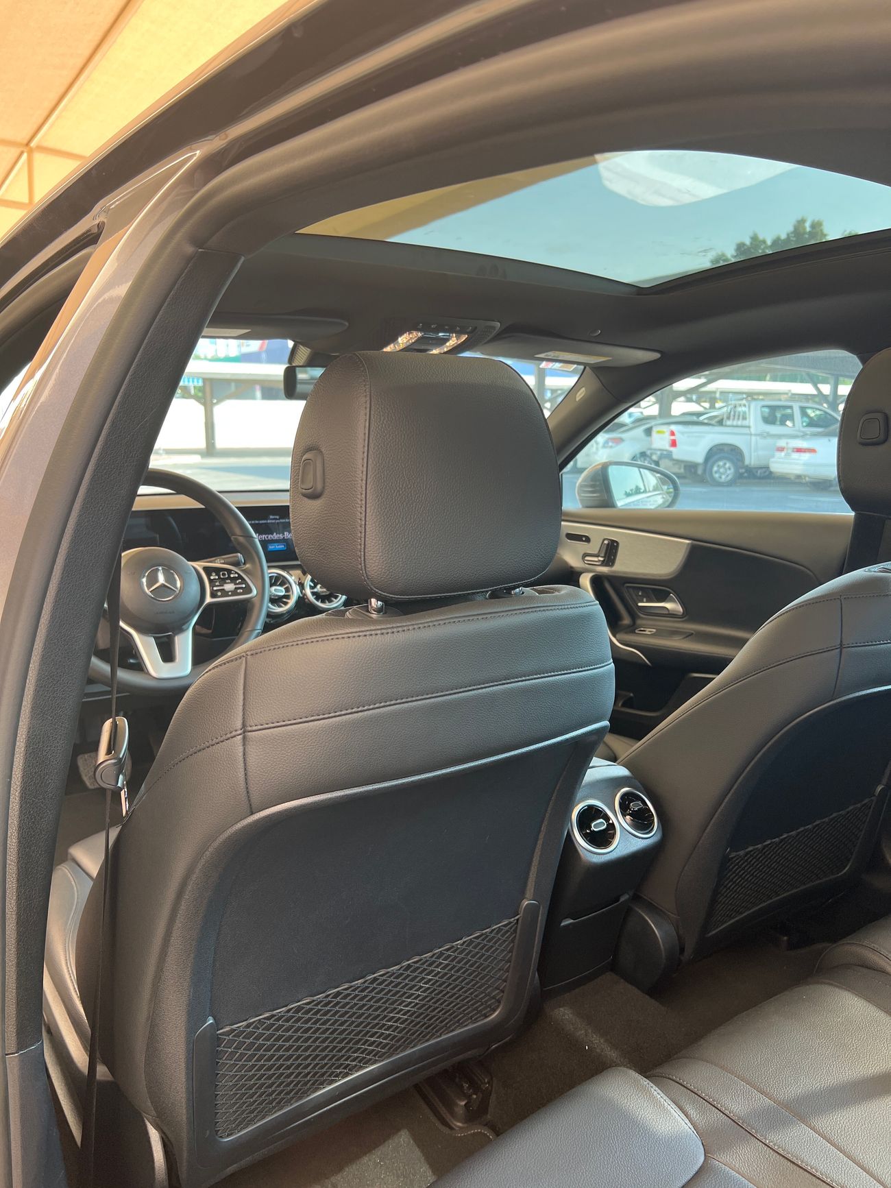 مرسيدس بنز A 220