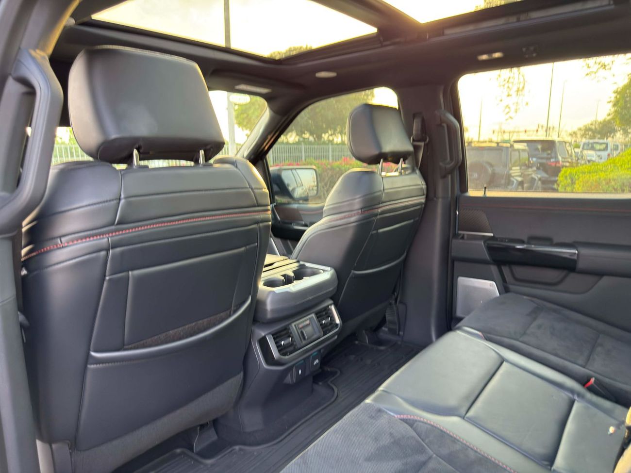 فورد إف-150 رابتور GCC SPEC UNDER WARRANTY AND SERVICE