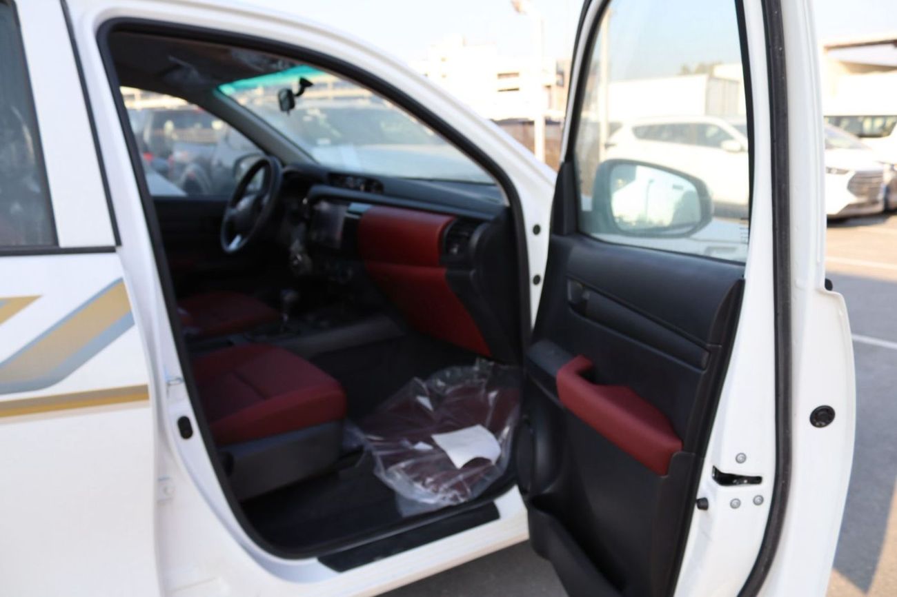 تويوتا هيلوكس DLS 2.7L