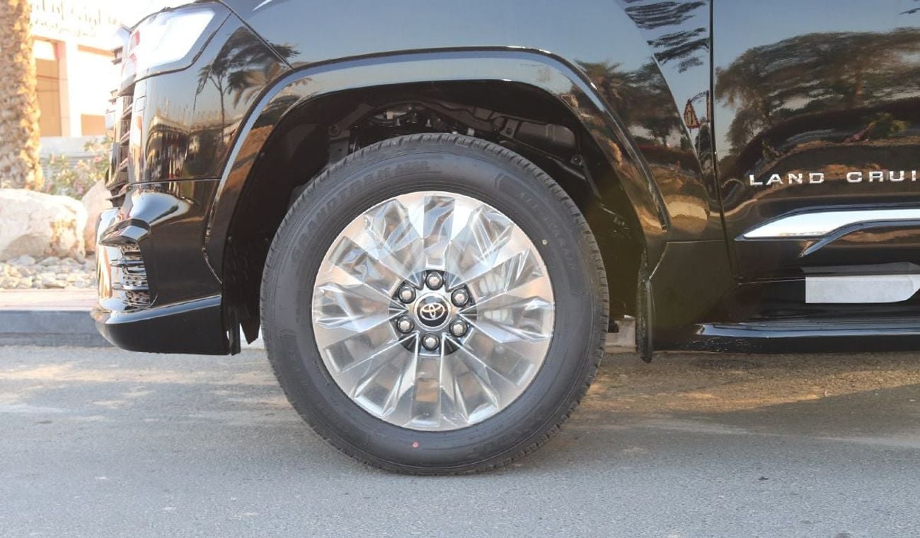 Toyota Land Cruiser 2026 Model Toyota Land Cruiser (LC300) VX, 4.0L Petrol 4WD 6A/T