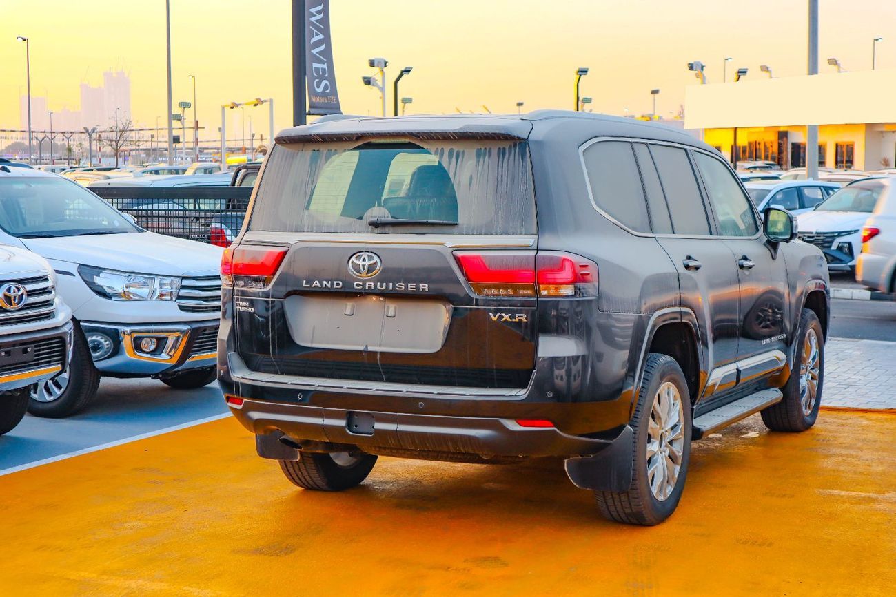 تويوتا لاند كروزر VXR 3.5L