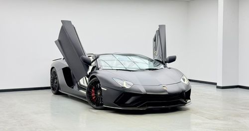 Lamborghini Aventador LP 750 S ROADSTER 2018 Lamborghini Aventador S, Full Service History, Japanese Specs.