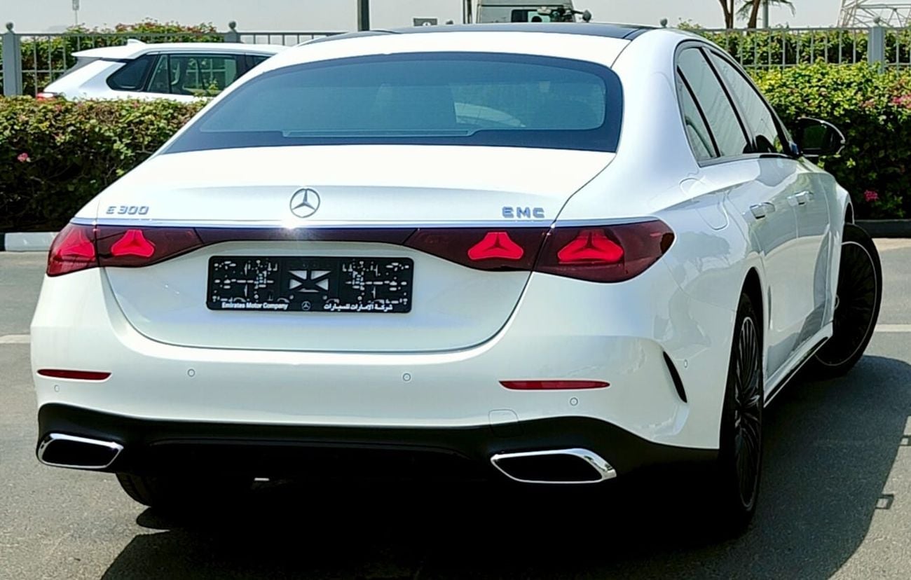 مرسيدس بنز E300 AMG Full Option Agency Warranty 2026 GCC