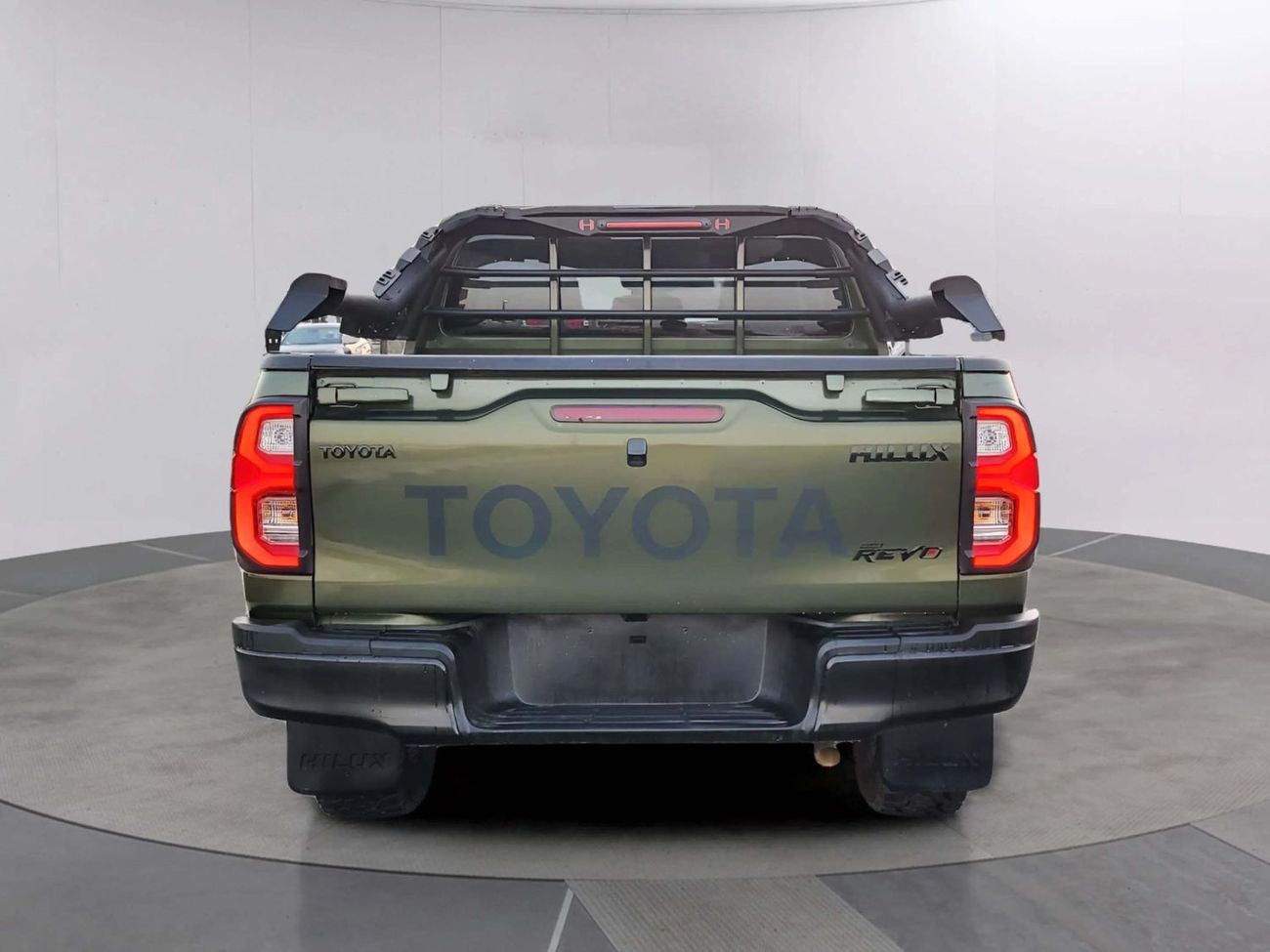 Toyota Hilux 4X4 Diesel 2.8L Right Hand Drive (RHD)