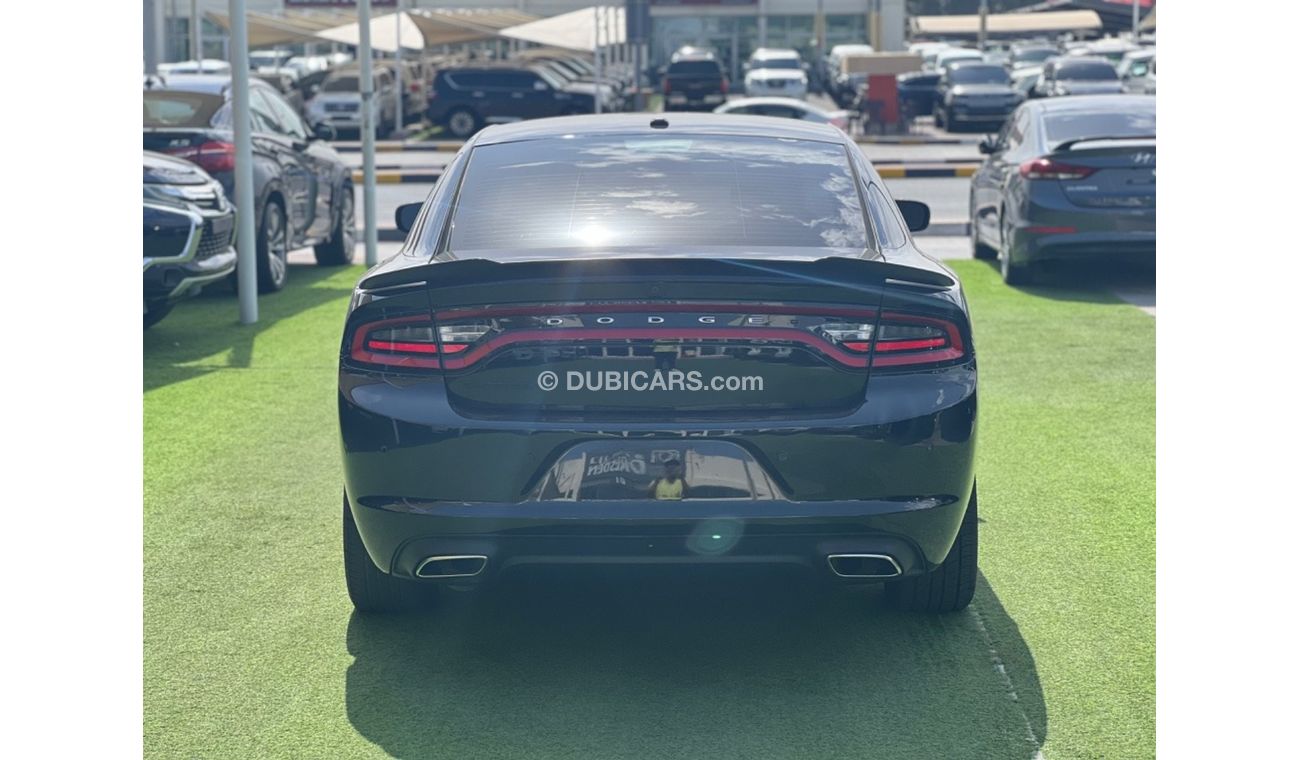 Dodge Challenger Dodge Charger SXT+ /2018 / USA