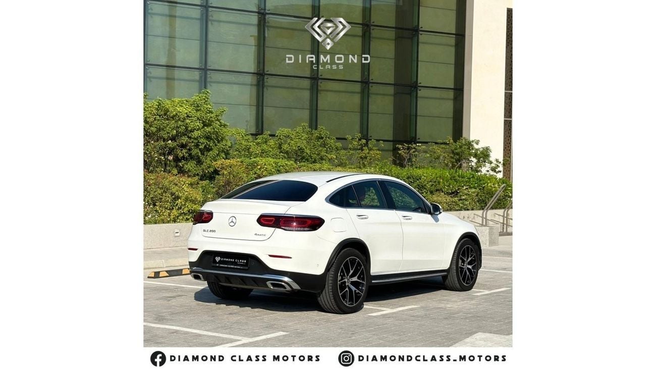 Mercedes-Benz GLC 200 Premium Mercedes GLC 200 Coupe  AMG line - 2.0T 4Matic  Sunroof  2022 GCC  Service Contract Under Me