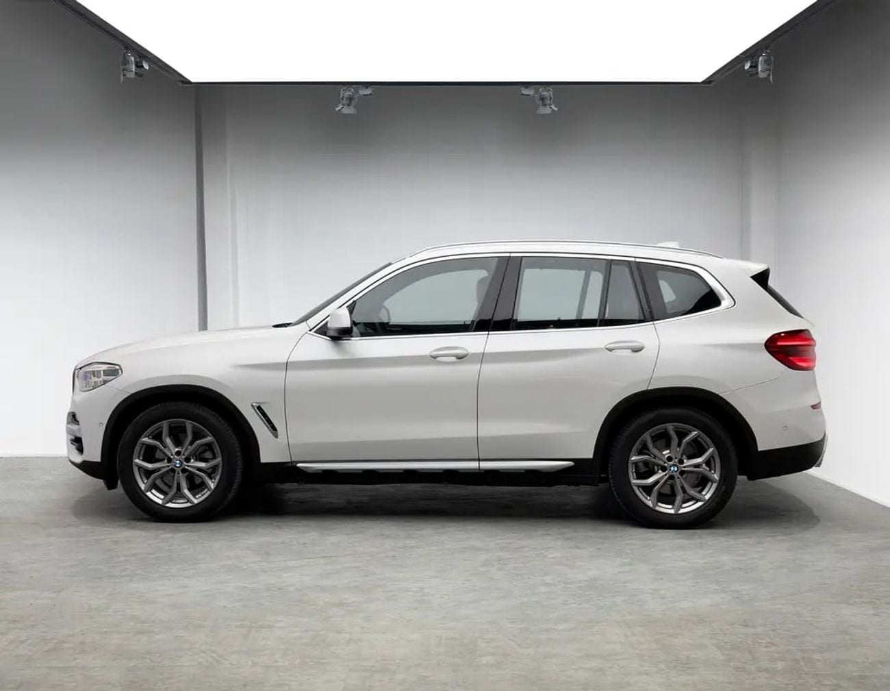 BMW X3 XDRIVE 30i XLINE Full Service History • AWD 2.0L • GCC Specs