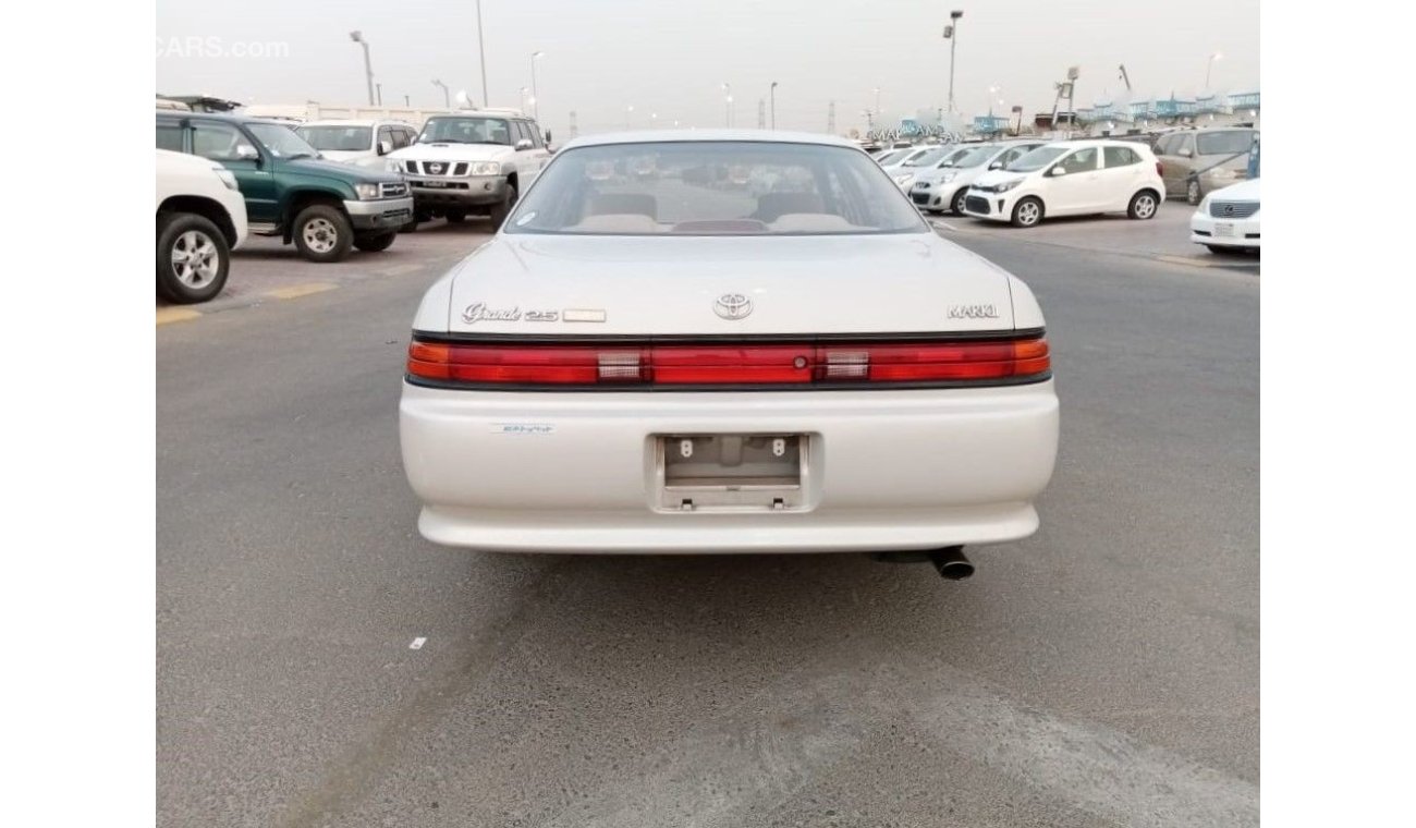 تويوتا مارك II جراندي TOYOTA MARK II RIGHT HAND DRIVE (PM1068)