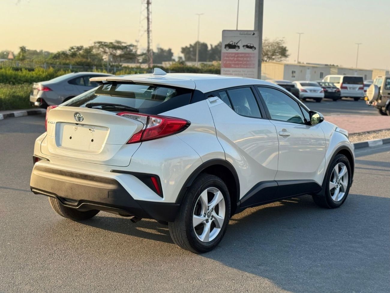 Toyota CHR VX 1.8L (100 HP) TOYOTA CHR VXR 1.8L | FULL OPTION