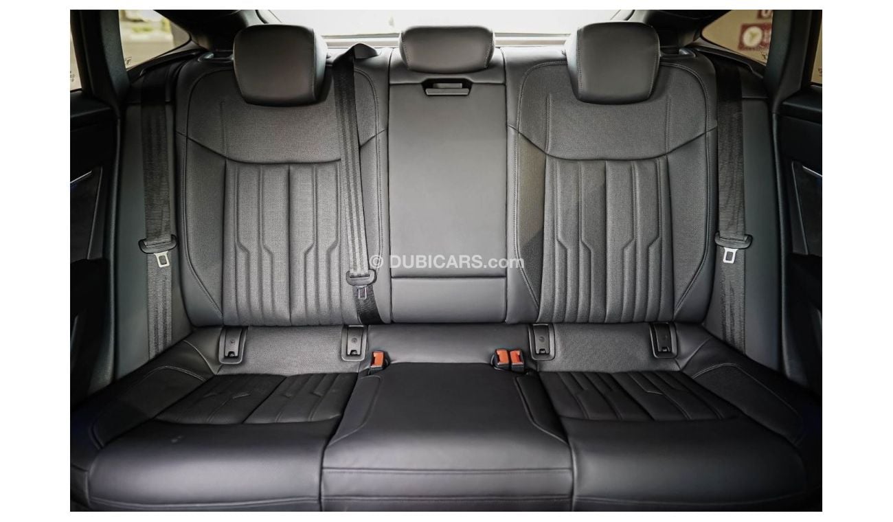 Audi A7 55 TFSI quattro S-Line Audi A7 55TFSI Quattro S-Line 2019