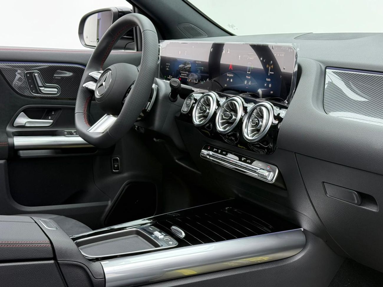 Mercedes-Benz GLA 200 *Brand New* 2026 Mercedes Benz GLA200 AMG, 5 Years MB Warranty, Delivery Kms, Fully Loaded, GCC