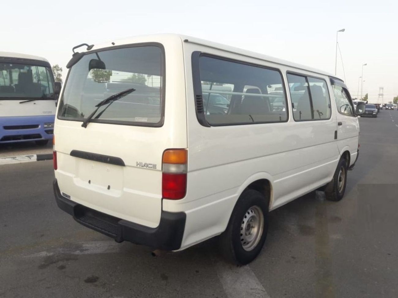 تويوتا هاياس Hiace RIGHT HAND DRIVE  (Stock no PM 732 )