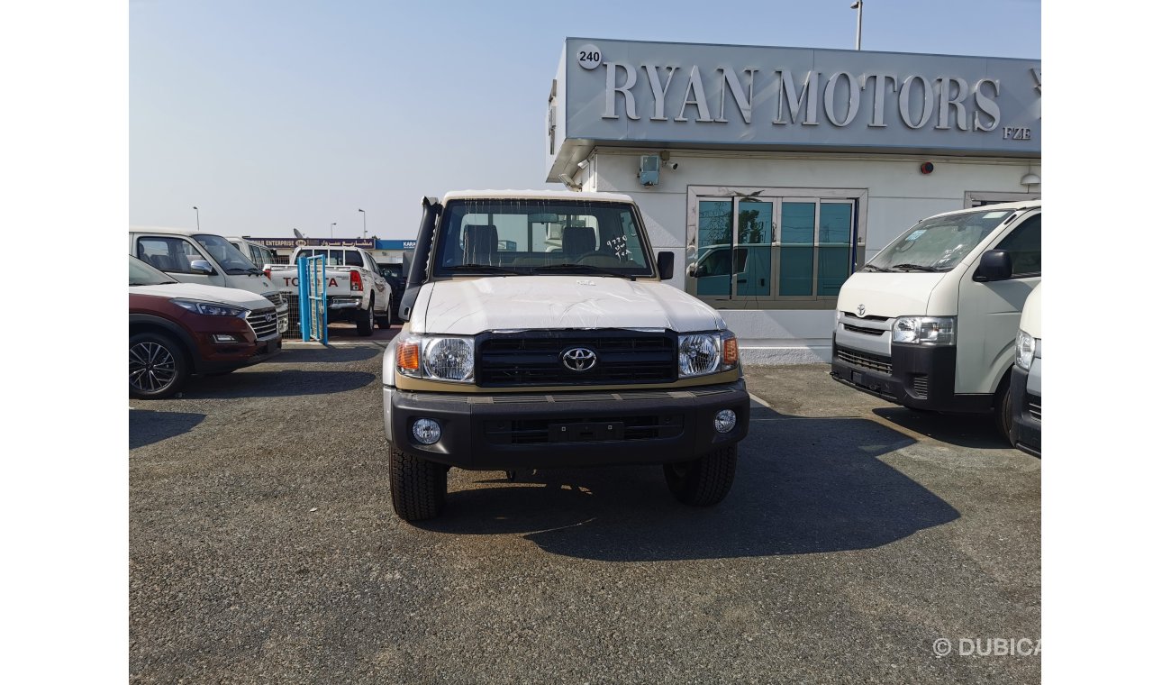 Toyota Land Cruiser Pick Up SINGLE CABIN V-6 DIESEL 2020 MODEL WITH ALLOY WHEELS ONLY FOR EXPORT VERY GOOD PRICE FOR EXPORT ONLY