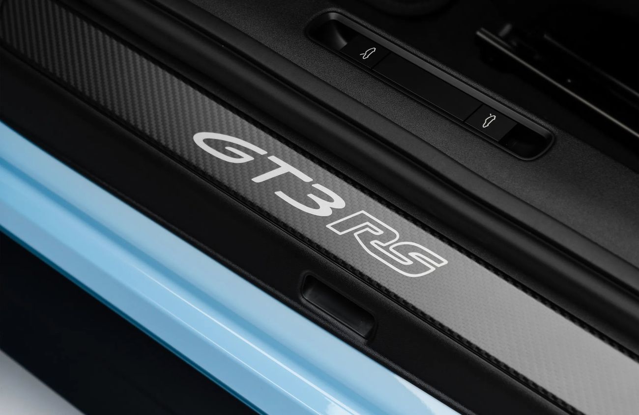 Porsche 911 4.0L F-6 Naturally Aspirated Engine