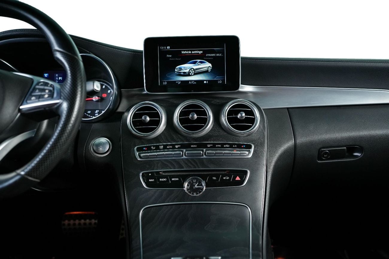 Mercedes Benz C200 AMG Coupe- GCC-Selenite Grey-AMG Body Styling-Panoramic Roof