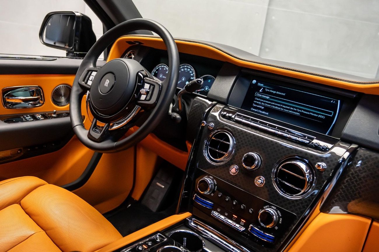 رولز رويس كولينان 2022 original MANSORY kit black badge