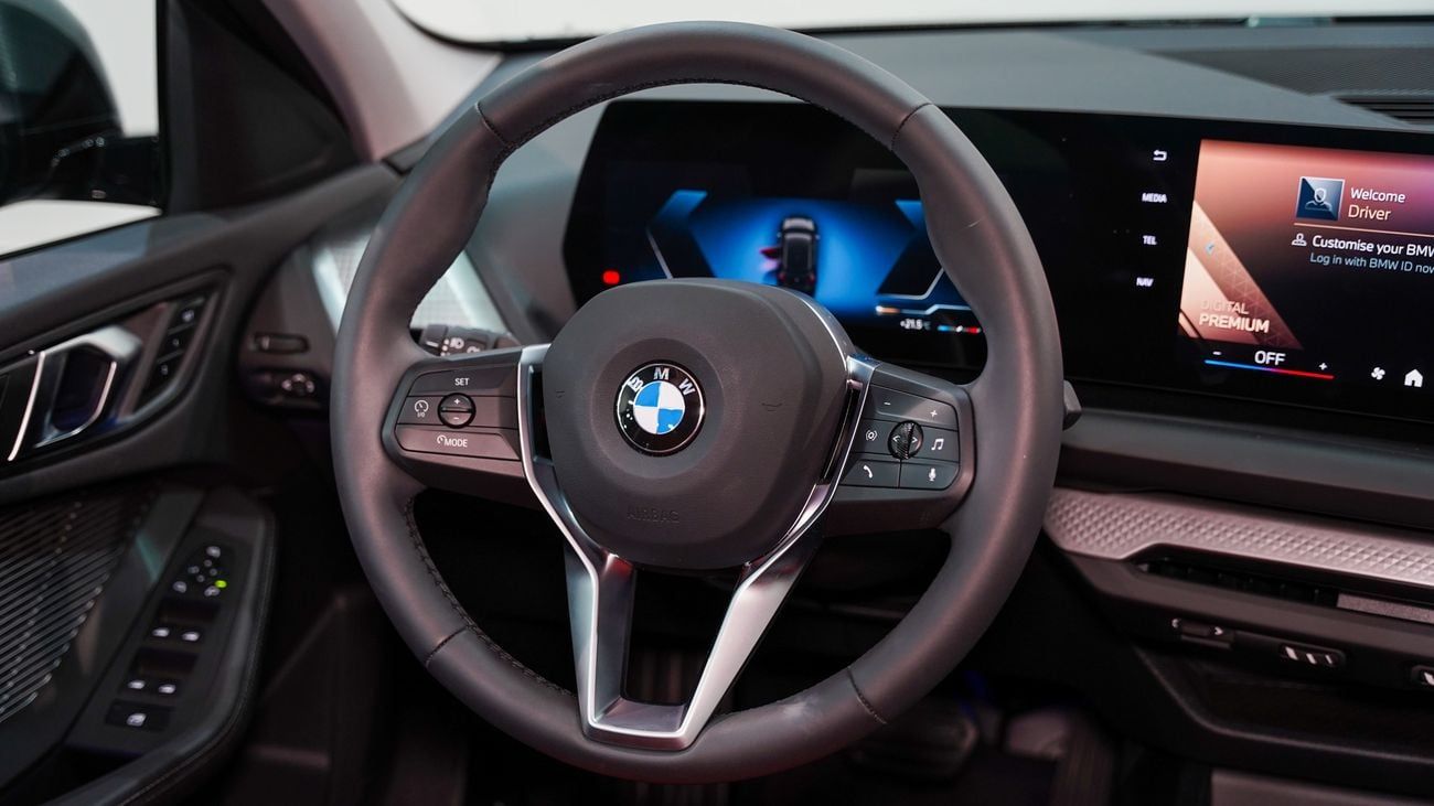 بي أم دبليو 118