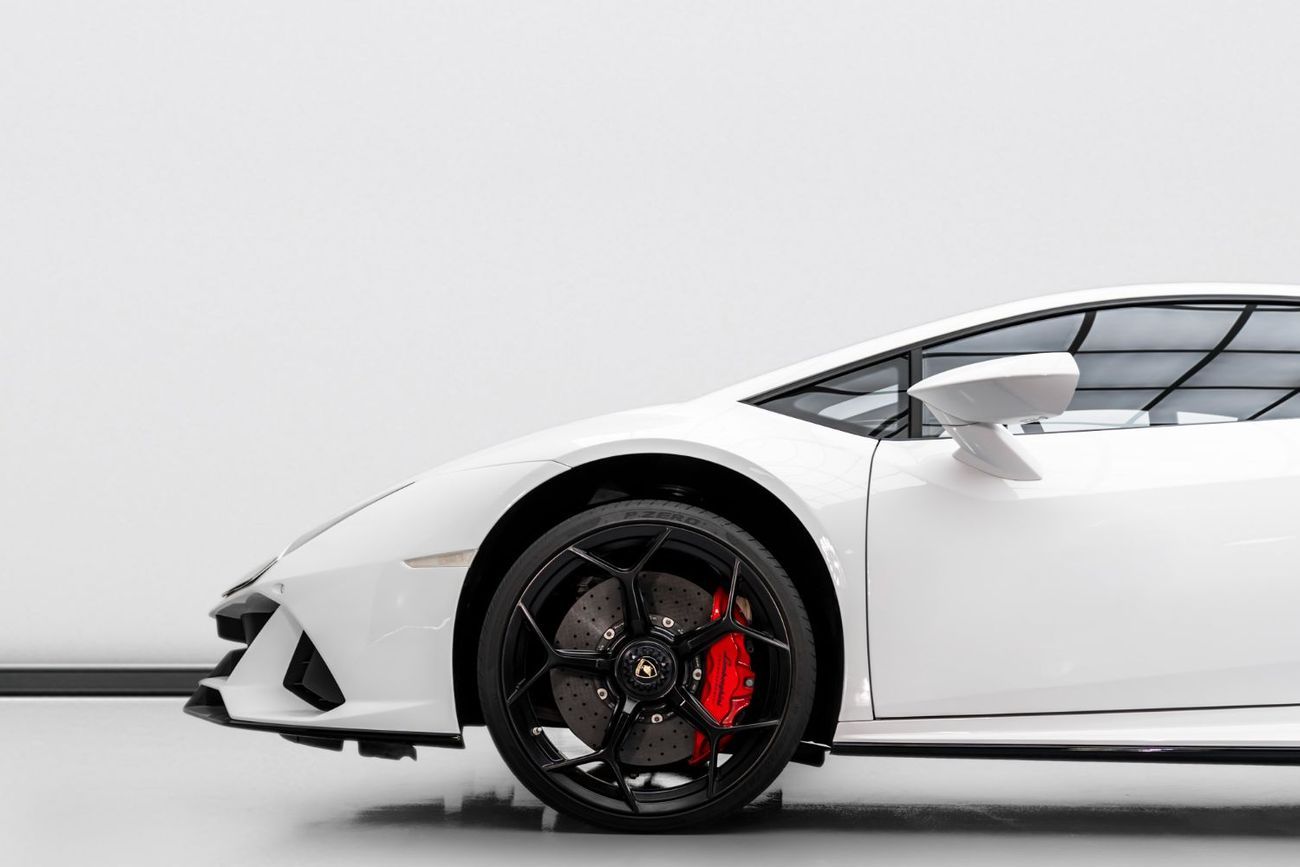 Lamborghini Huracan 2020 Lamborghini Huracan Evo, October 2025 Lamborghini Warranty, Low KMs, GCC