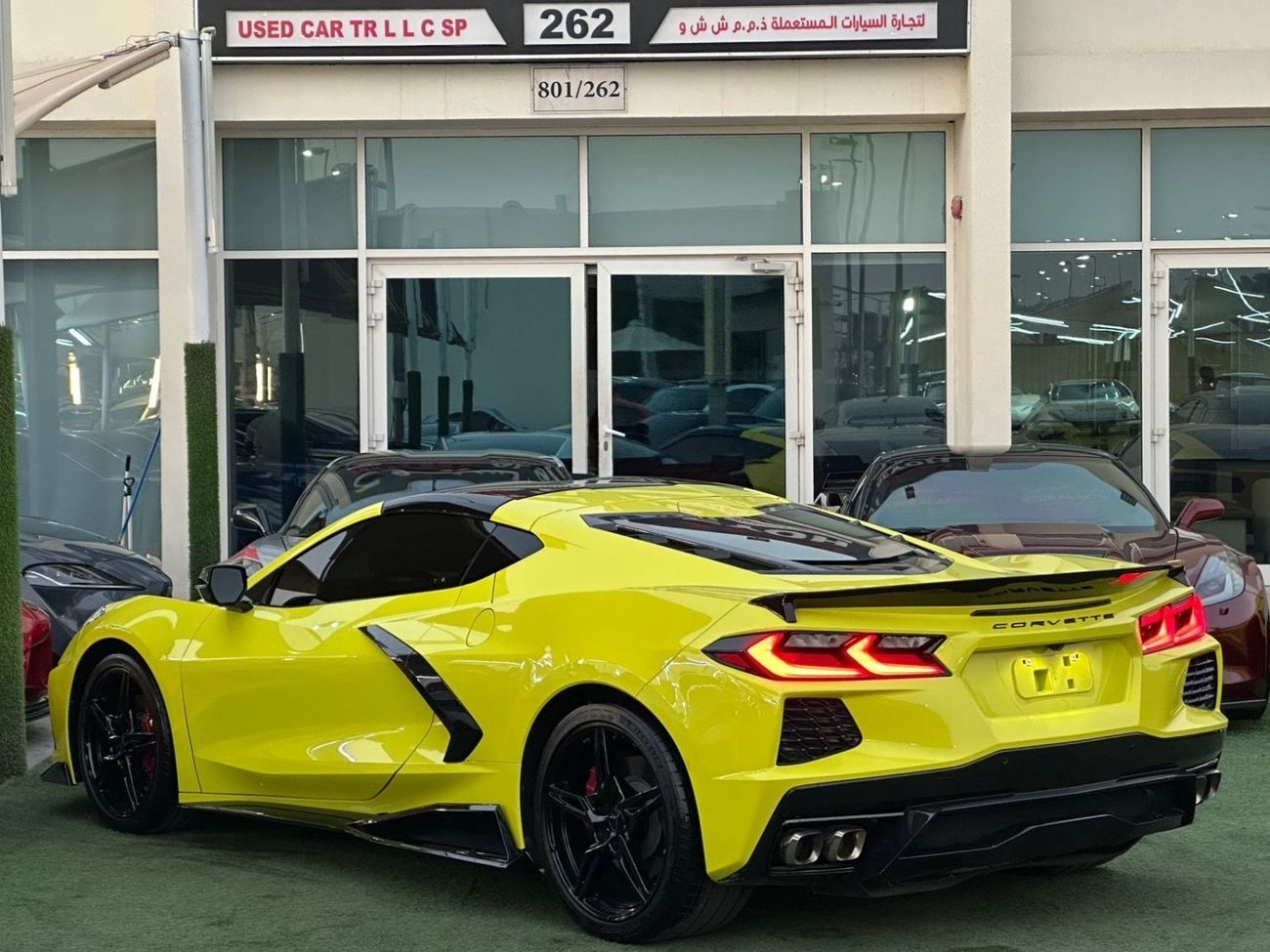 Chevrolet Corvette 2LT 6.2L (495 HP) CHEVROLET CORVETTE C8 Z51 STINGRAY 2023 Original Paint  Special Color  Full option