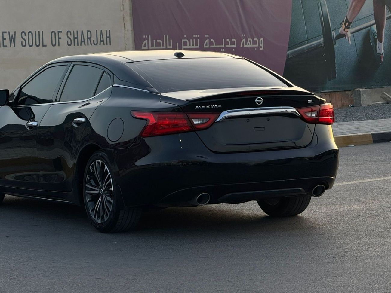 Nissan Maxima SV 3.5L perfect inside & outside