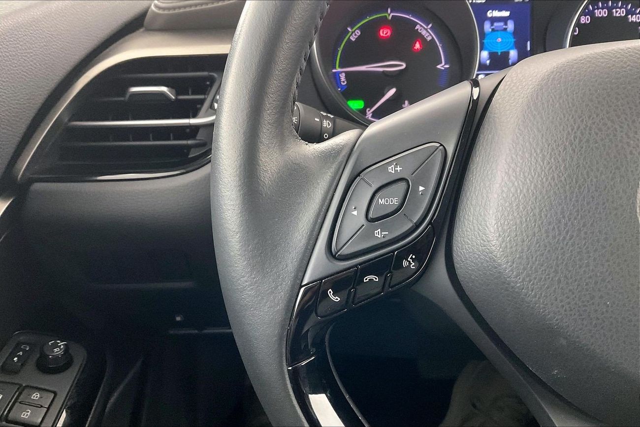 تويوتا CHR VX | National Day Celebration | شامل الضمان | 0 ﺪﻔﻋﺓ ﺃﻮﻟﻯ