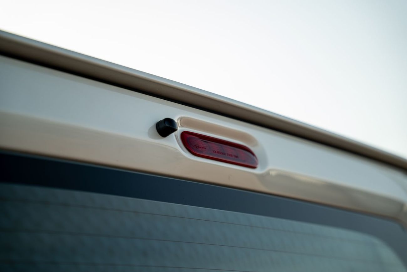 سوزوكي جيمني 1.5L GL (M/T)