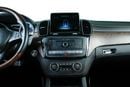 Mercedes Benz GLS500 STD