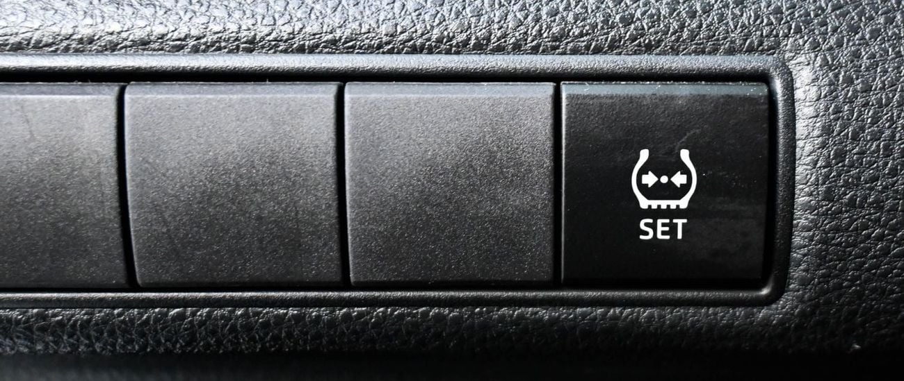 Toyota Corolla XLI 1.8L Toyota Corolla Hybrid 2022 GCC Accident-Free Excellent Condition 1092 AED Monthly