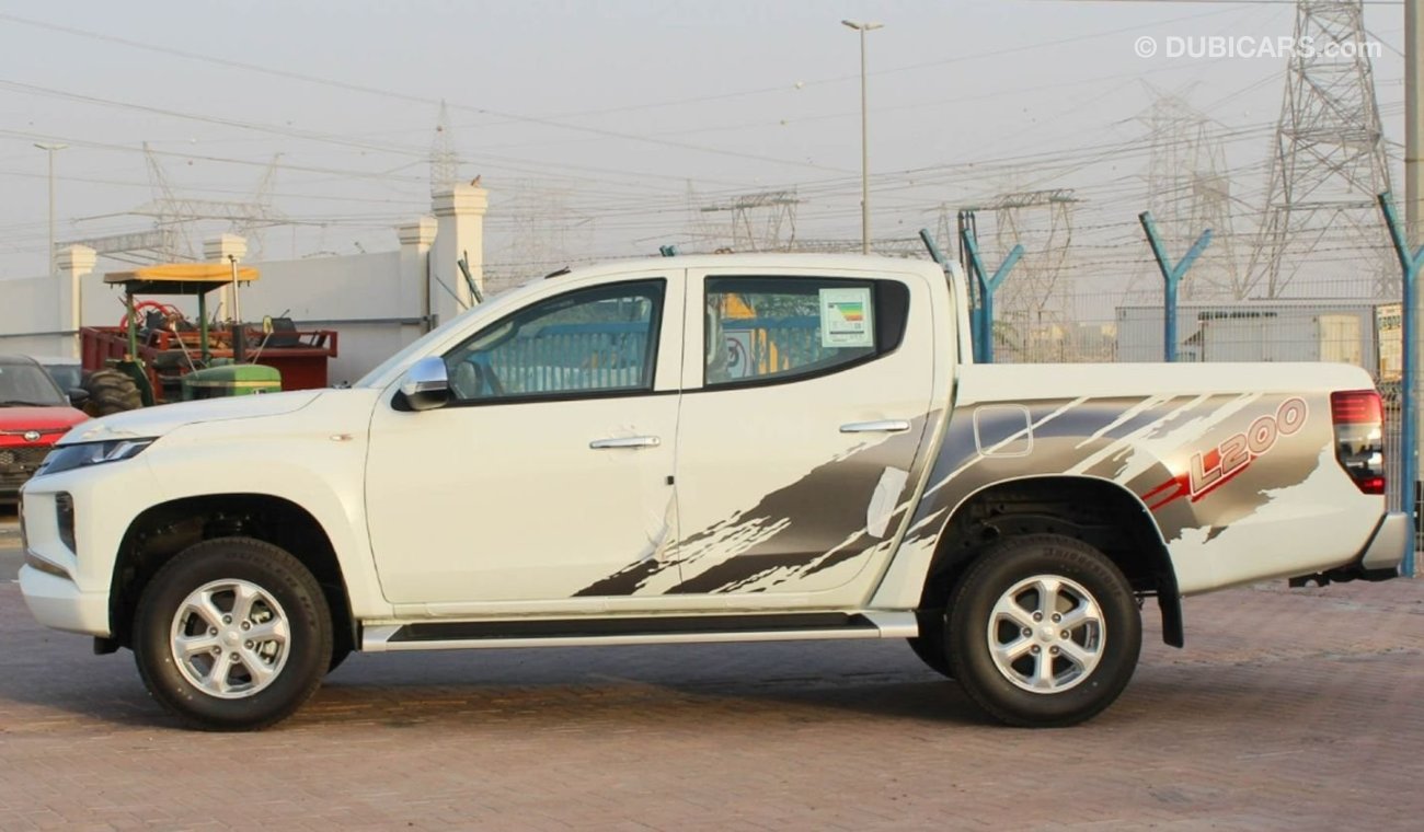 ميتسوبيشي L200 DC 4WD 2.4L DSL CHROME AT