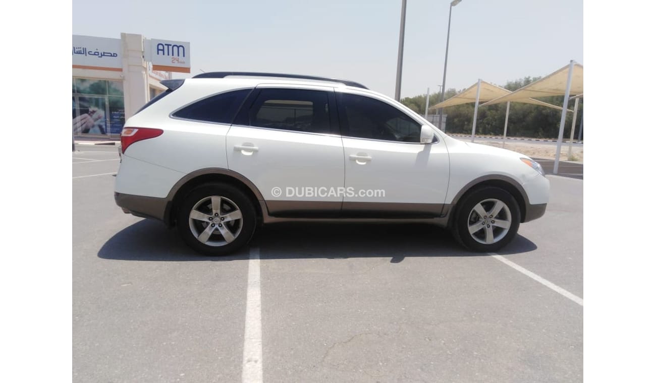 Hyundai Veracruz Hyundai veracruz 2011 gcc,,, full Automatic,,, free accedant
